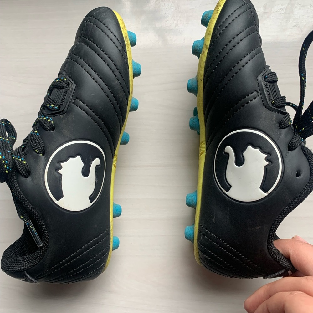 Toddler soccer cleats size 11